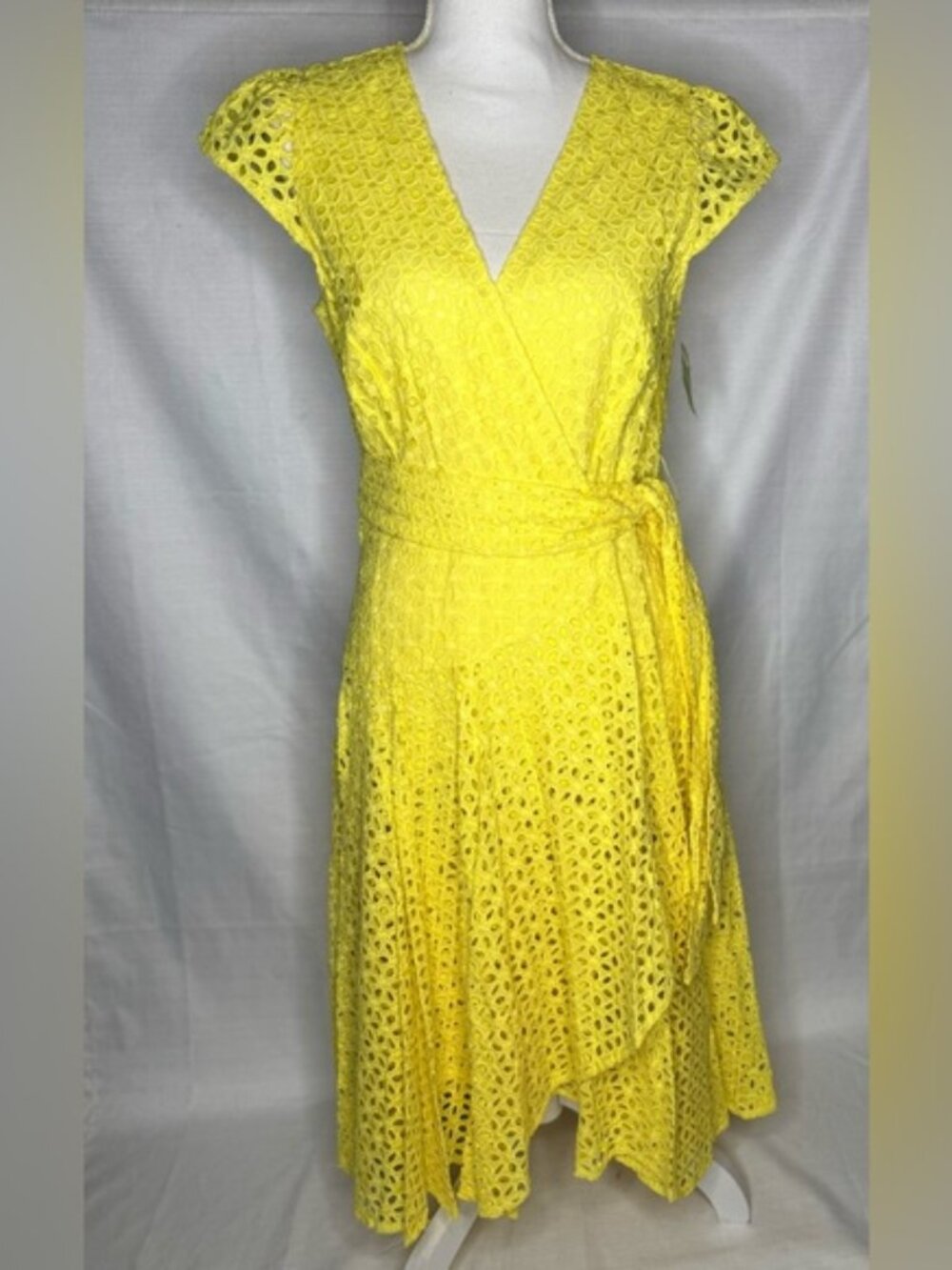 Alex Marie Women’s Lena Sunshine Yellow Eyelet Cap Sleeve Midi Dress Size 8 New